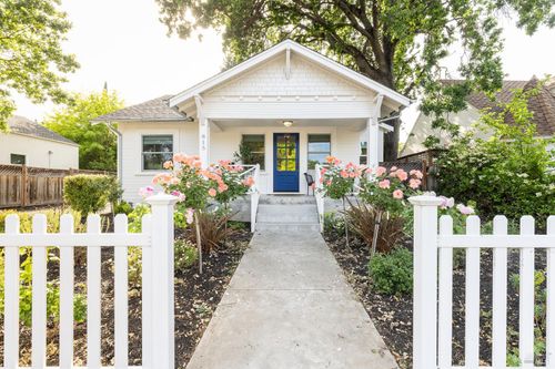 815 Seymour Street, Napa, CA, 94559 | Card Image