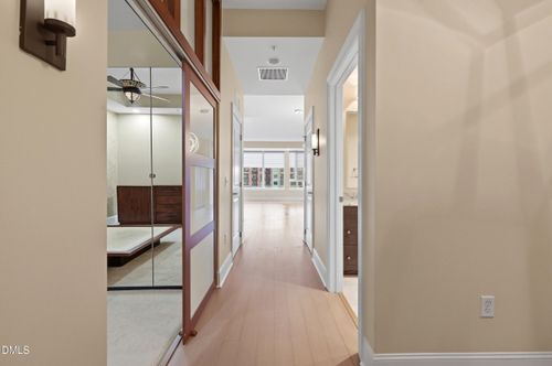 apt-604-400 W North St, Raleigh, NC, 27603-1563 | Card Image