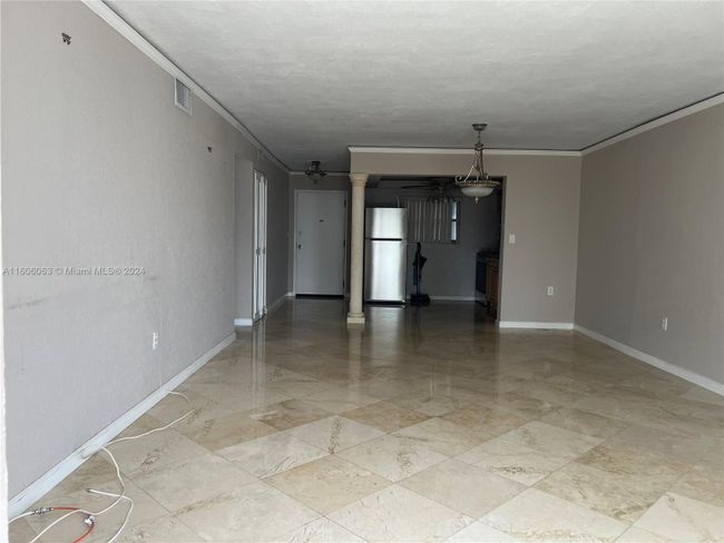 APT-604 - 4000 Ne 170 Th St, Condo with 2 bedrooms, 2 bathrooms and null parking in North Miami Beach FL | Image 11