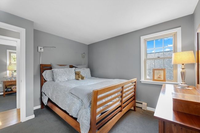 209 Forest St, House other with 3 bedrooms, 2 bathrooms and 6 parking in Franklin MA | Image 19