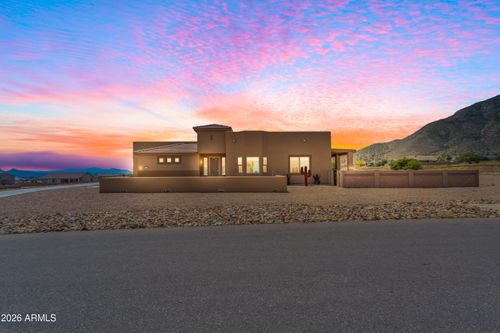 6720 E Vaquero Cir, Hereford, AZ, 85615-0435 | Card Image