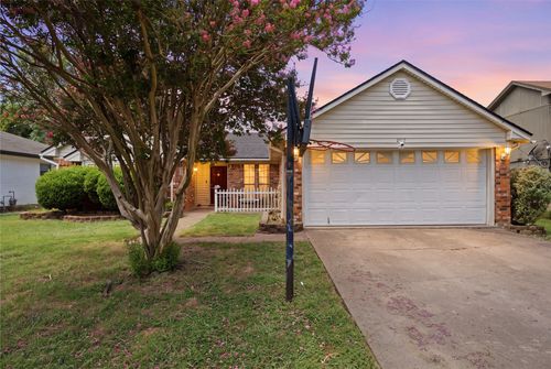 2105 Real Drive, Waco, TX, 76712 | Card Image