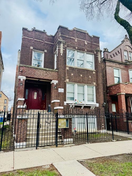 2521 S Saint Louis Ave, Chicago, IL, 60623-3926 | Card Image