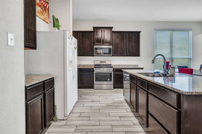 2409 Maple Stream Dr, House other with 6 bedrooms, 6 bathrooms and null parking in Fort Worth TX | Image 10