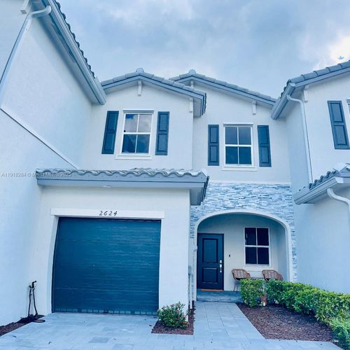 2624-2624 Se 11th Ct, Homestead, FL, 33035-2534 | Card Image