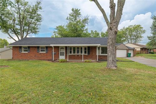 2841 Chinook Ln, Dayton, OH, 45420-3828 | Card Image