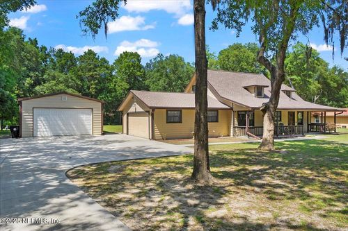 4310 Chokeberry Rd, Middleburg, FL, 32068-7028 | Card Image