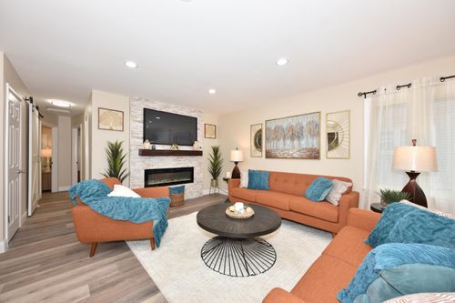 4101 N 70th St, Milwaukee, WI, 53216-1163 | Card Image