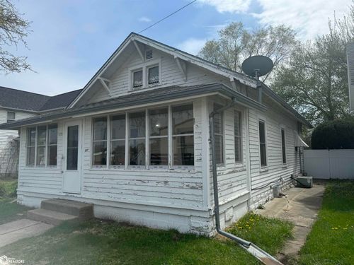 408 E St, Hamburg, IA, 51640-1228 | Card Image