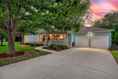 6200 Wynona Ave, Austin, TX, 78757-2757 | Card Image