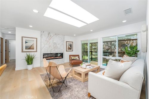 n-2016 Via Mariposa W, Laguna Woods, CA, 92637 | Card Image