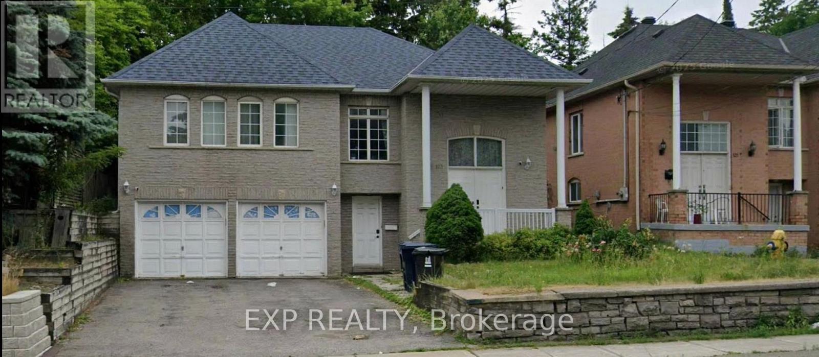 Residential Lease in Toronto (Newtonbrook East)