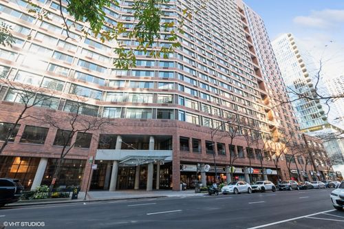 apt-717-211 E Ohio St, Chicago, IL, 60611-3222 | Card Image