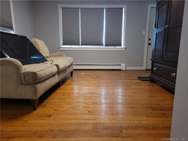 23 Backes Ct, Home with 2 bedrooms, 1 bathrooms and null parking in Wallingford CT | Image 8