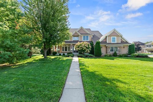 1610 Widgeon Cir, Centerville, MN, 55038-3321 | Card Image