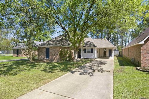 18152 Woodhaven Dr, Prairieville, LA, 70769-5667 | Card Image