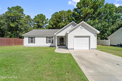 205 Sourwood Ct, Jacksonville, NC, 28540-5835 | Card Image
