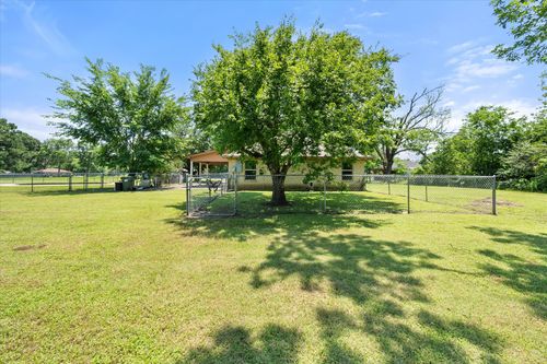 604 Donna Cir, Kerens, TX, 75144-2102 | Card Image