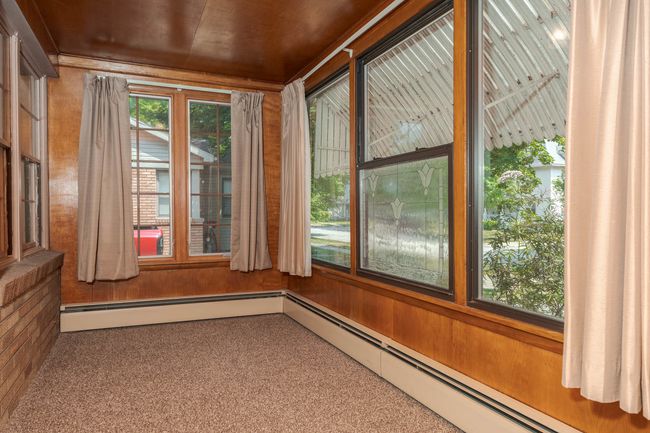 315 W Bennett St, Home with 2 bedrooms, 1 bathrooms and null parking in Pontiac IL | Image 36