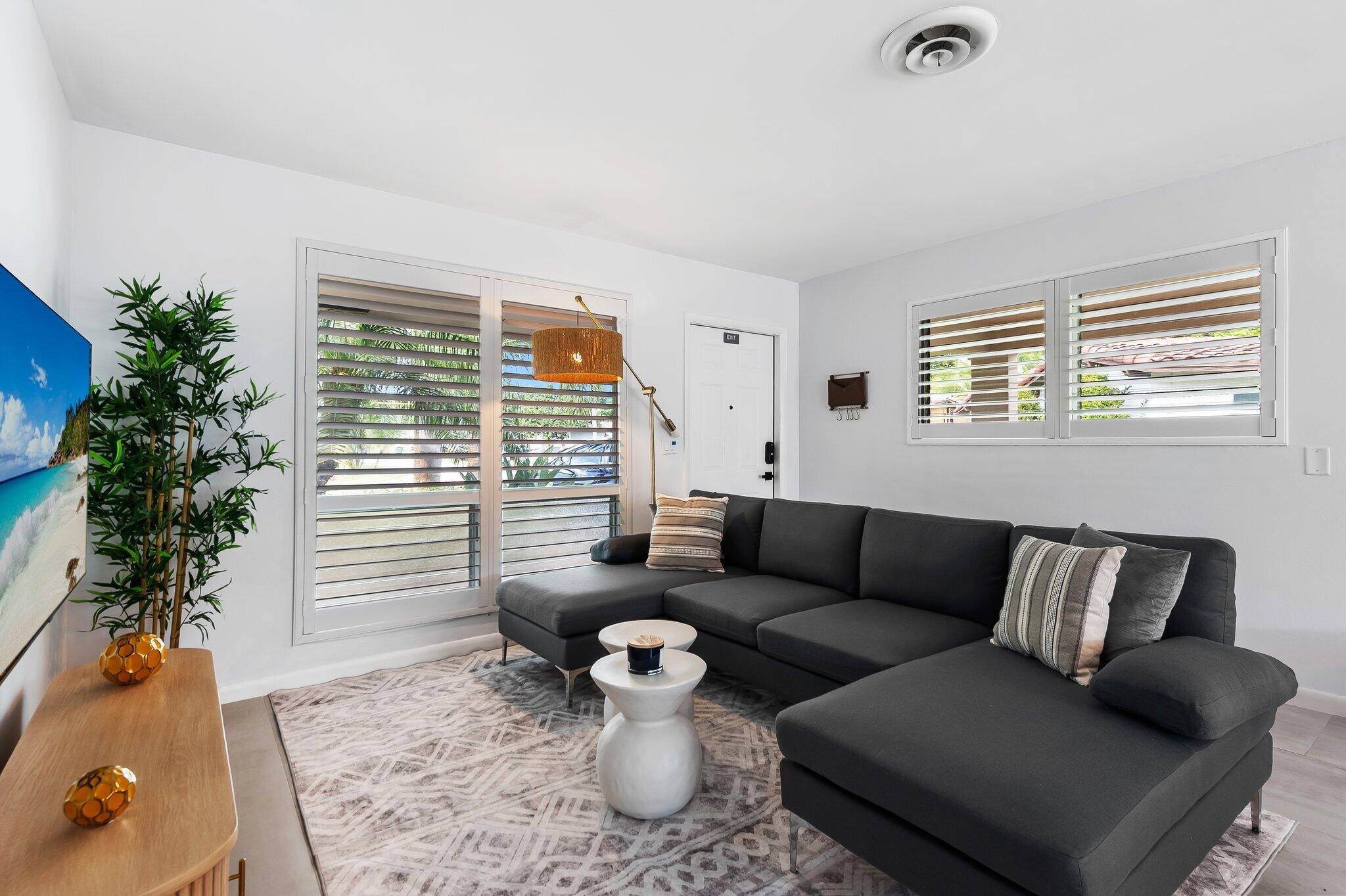 Residential Lease in Wilton Manors 5