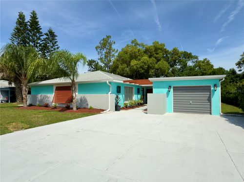 11 Clark Ln, PALM COAST, FL, 32137-8140 | Card Image