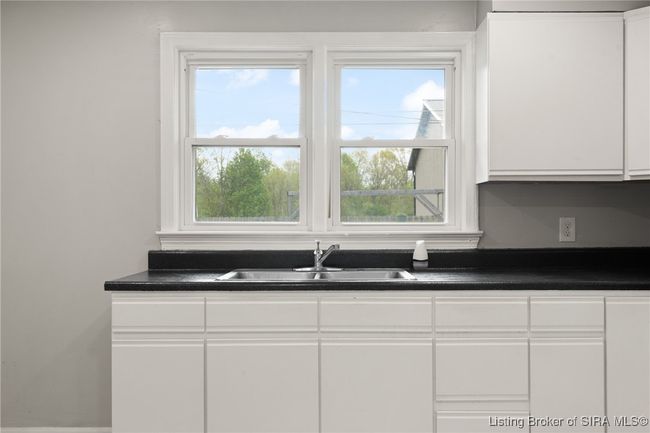 1790 Elmview Dr, Home with 2 bedrooms, 1 bathrooms and null parking in New Albany IN | Image 21