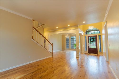 2416 Glen Hollow Rd, Edmond, OK, 73034-4288 | Card Image