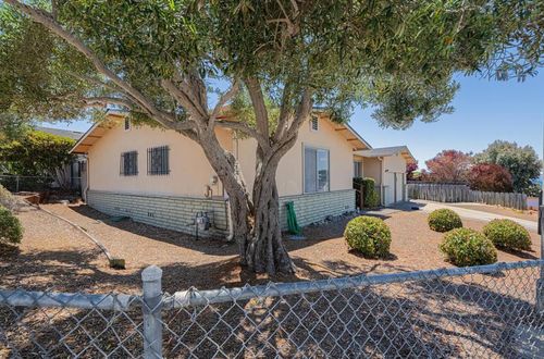 1818 Mingo Ave, Seaside, CA, 93955-4623 | Card Image