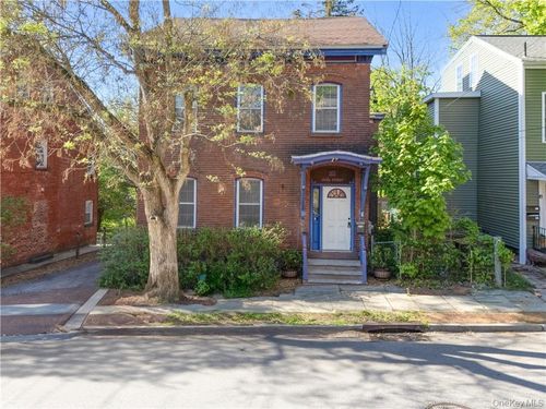 1-163 Union St, Poughkeepsie, NY, 12601-3012 | Card Image