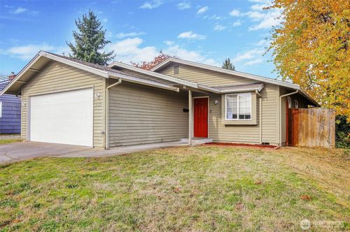 3125 S 15th St, Tacoma, WA, 98405-2418 | Card Image