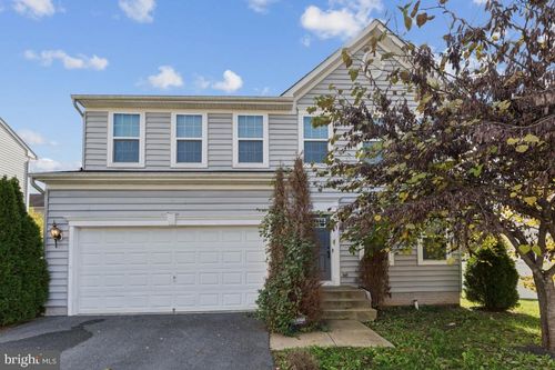 6103 Westin Ct, CAPITOL HEIGHTS, MD, 20743-3203 | Card Image