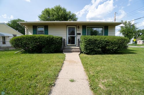 2901 10th Avenue N, Fargo, ND, 58102 | Card Image