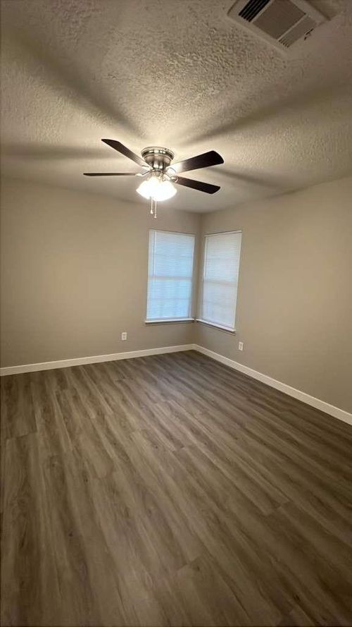 8617 Mapletwist St, Houston, TX, 77083-6859 | Card Image