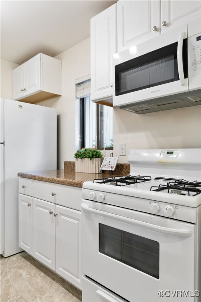 UNIT-11602 - 11602 E Briar Patch Dr, Condo with 2 bedrooms, 2 bathrooms and null parking in Midlothian VA | Image 21