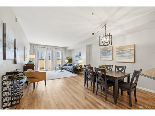4e-925 N Lincoln St, Denver, CO, 80203-2766 | Card Image