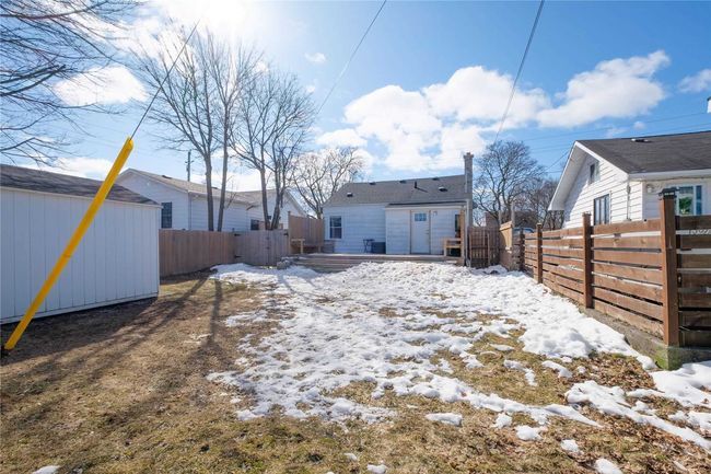 7 7 Th Ave, House other with 2 bedrooms, 1 bathrooms and 3 parking in Kingston ON | Image 10