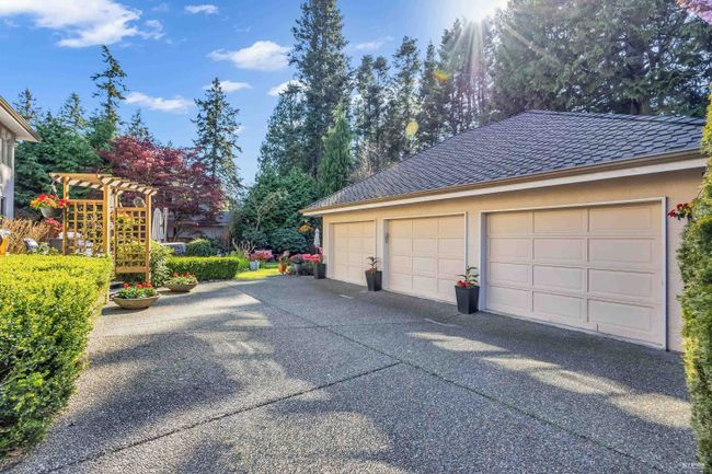1631 134 Street, House other with 3 bedrooms, 2 bathrooms and 6 parking in Surrey BC | Image 7