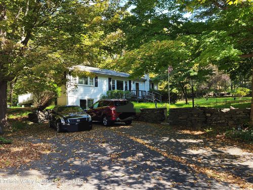 11 Echo Hill Rd, Saugerties, NY, 12477-3408 | Card Image