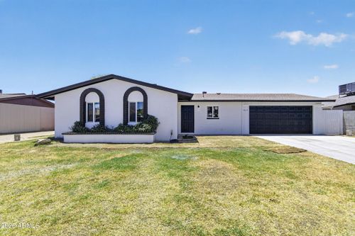 5919 W Britton Avenue, Phoenix, AZ, 85033 | Card Image
