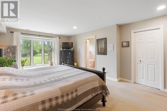 5569 Concession Rd 5 N, House other with 6 bedrooms, 3 bathrooms and null parking in Amherstburg ON | Image 15