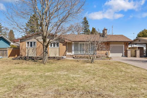 9 Aberfeldy St, Nepean, ON, K2H6H6 | Card Image