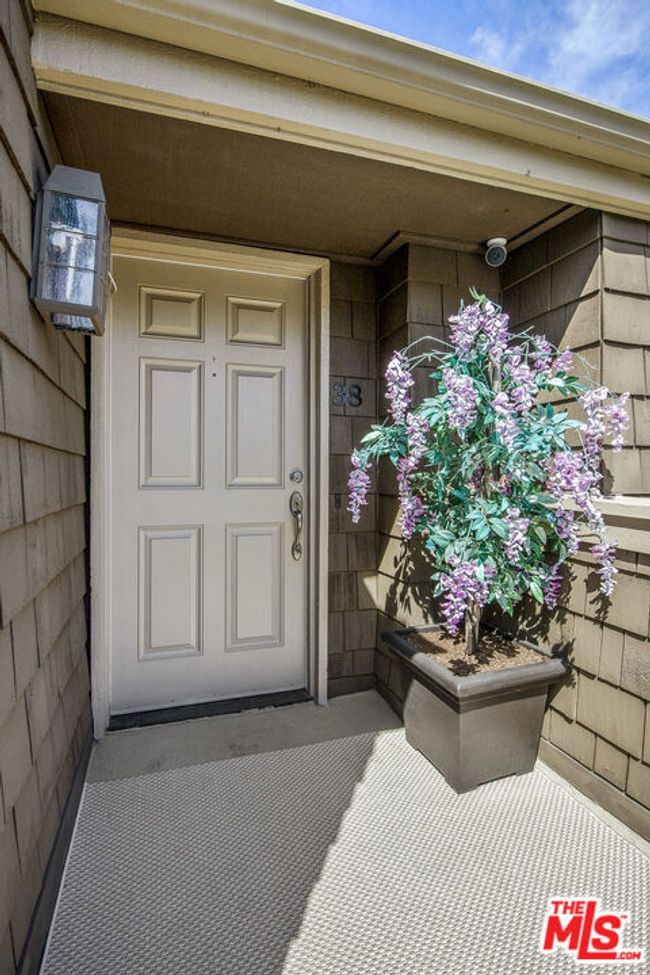 38 Sea Island Dr, Condo with 2 bedrooms, 2 bathrooms and 2 parking in Newport Beach CA | Image 19