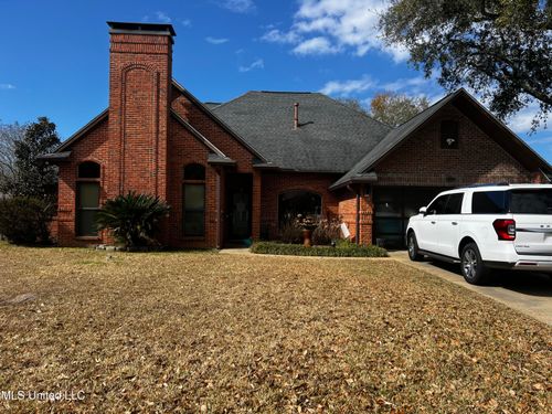 1703 Roswell St, Pascagoula, MS, 39581-2448 | Card Image