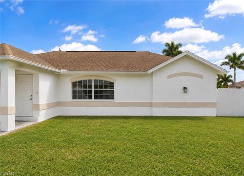 5300 17th Ave Sw, NAPLES, FL, 34116-5611 | Card Image
