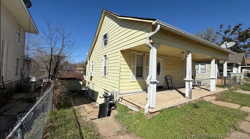 408 Lincoln Ave, Sand Springs, OK, 74063-7544 | Card Image