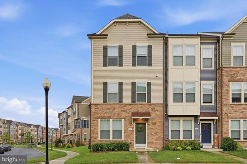 9021 Shady Pines Dr, FREDERICK, MD, 21704-6910 | Card Image
