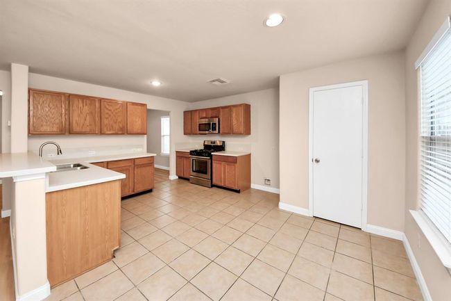 Breakfast area | Image 10