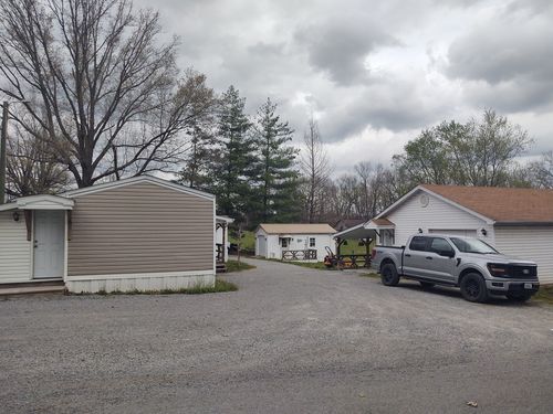 155 Shelby Rd, Vienna, IL, 62995-2655 | Card Image