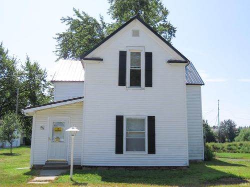 207 W Lincoln St, Swayzee, IN, 46986-9542 | Card Image