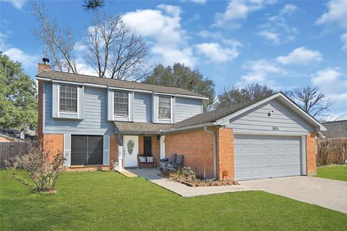 18014 Autumn Hills Dr, Katy, TX, 77449-4418 | Card Image